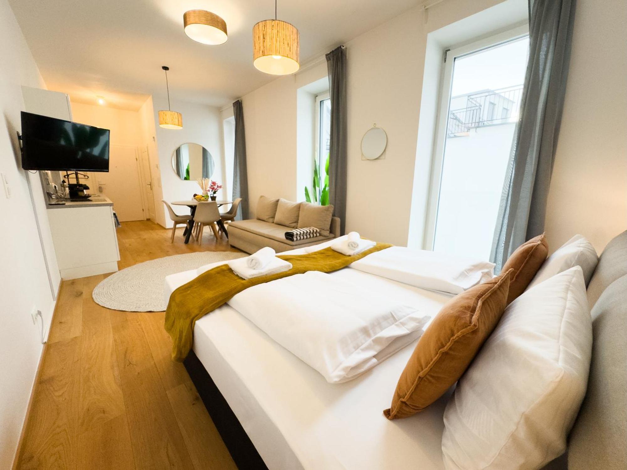 Aparthotel Hills Living *